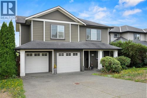 4048 Copperfield Lane, Victoria, BC, V8Z0A6 | Card Image