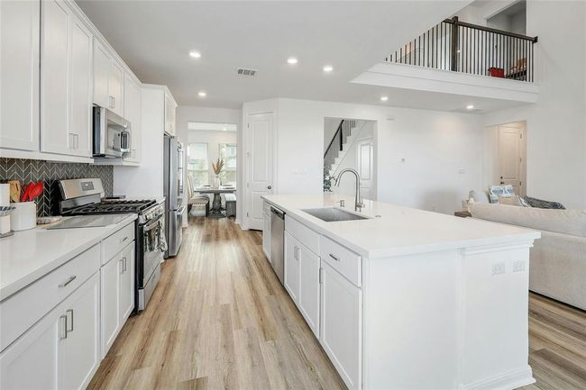 737 Leeward Pass, House other with 4 bedrooms, 4 bathrooms and 4 parking in Leander TX | Image 11