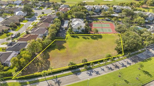 8151 Twelve Oaks Cir, NAPLES, FL, 34113-3001 | Card Image