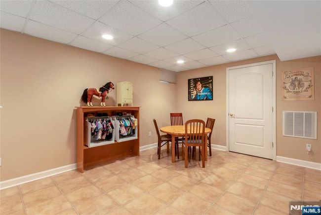 549 Alosio Dr, House other with 4 bedrooms, 4 bathrooms and null parking in River Vale NJ | Image 25