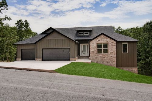 21 Aberdeen Dr, Bella Vista, AR, 72715-3904 | Card Image