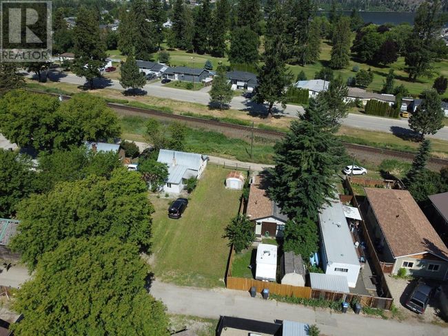 1025 First Ave, Home with 0 bedrooms, 0 bathrooms and null parking in Chase BC | Image 9