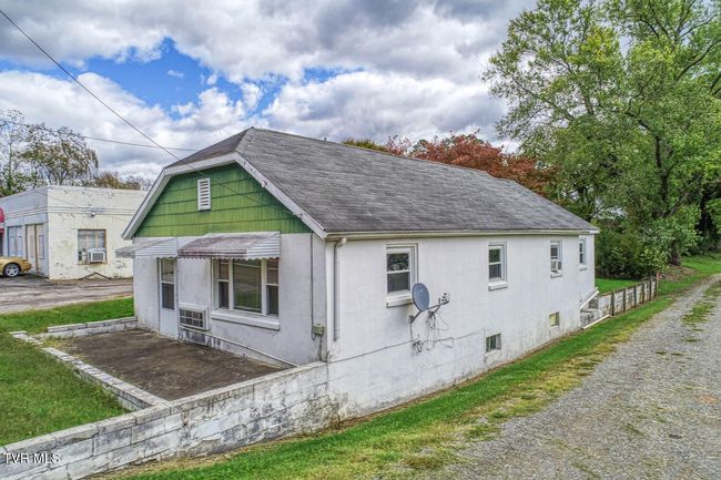 2114 Main St, House other with 3 bedrooms, 1 bathrooms and null parking in Surgoinsville TN | Image 12