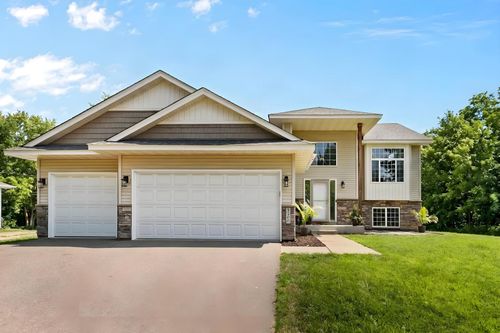 5400 Yukon Ave N, New Hope, MN, 55428-3723 | Card Image