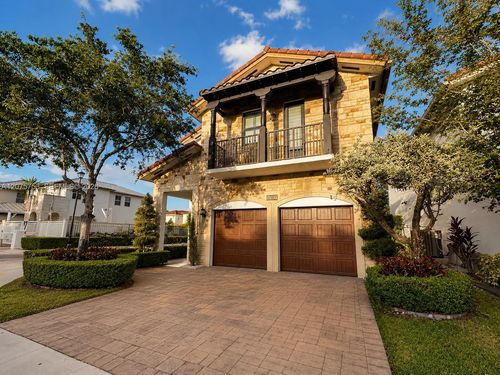 6989 Nw 104th Ct, Doral, FL, 33178-3244 | Card Image