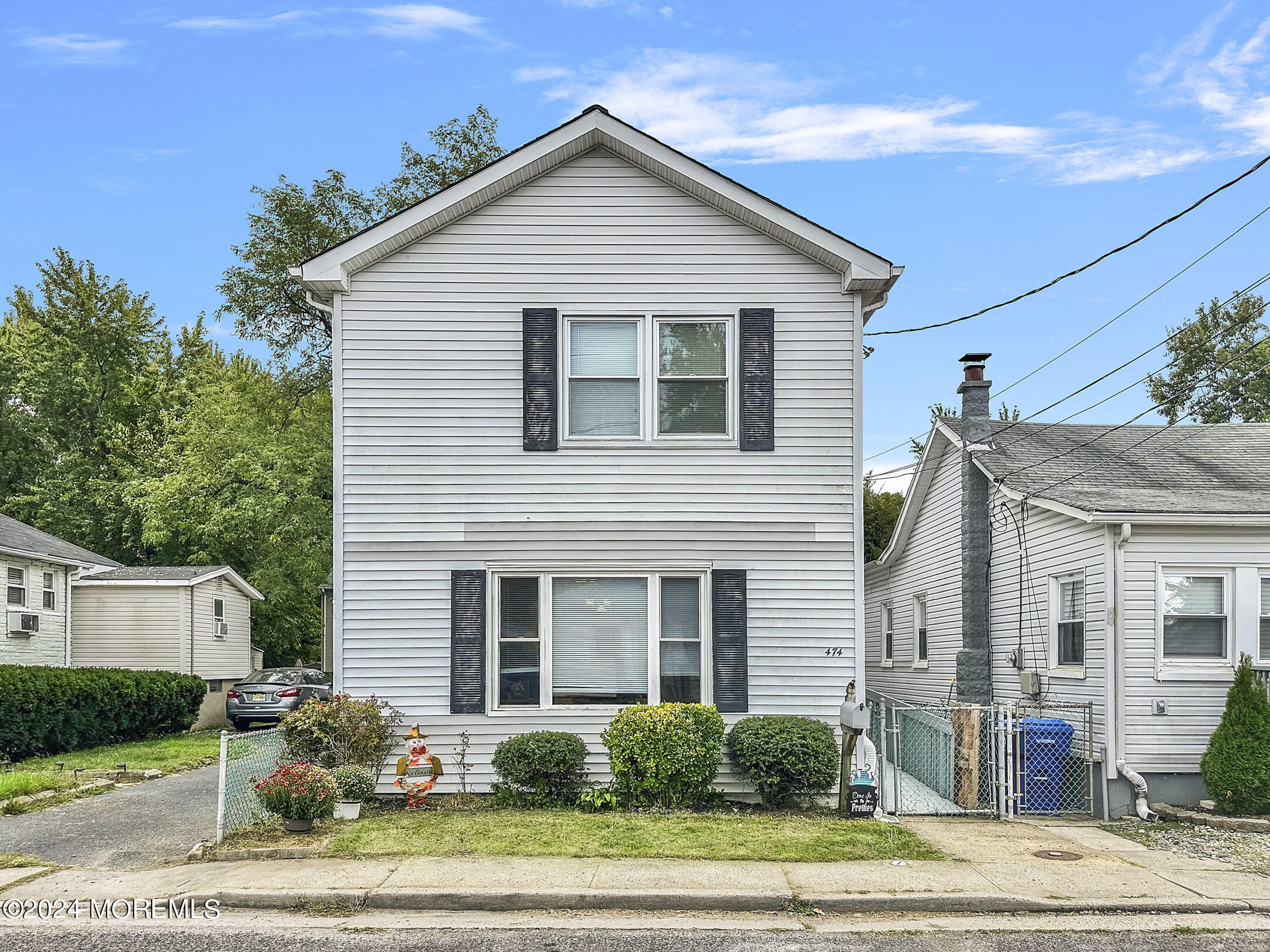 Center Ave, North Middletown, NJ 07748