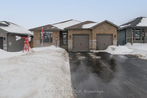 16 Matheos Cres, Trenton, ON, K8V0L2 | Card Image