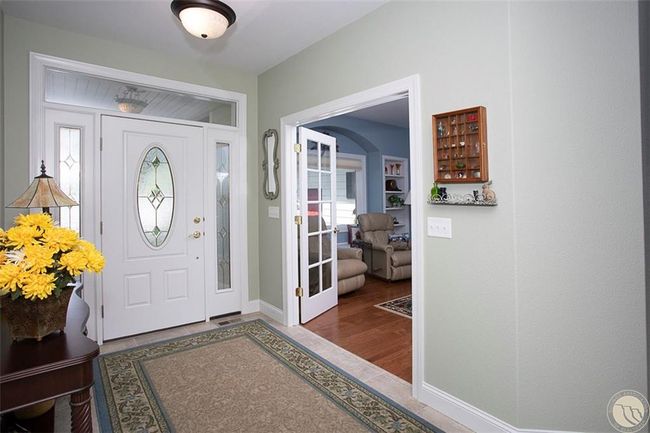 Front Foyer | Image 7