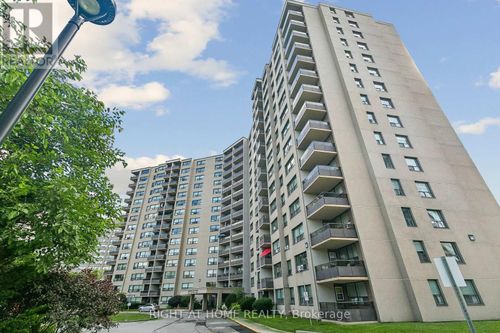 807-451 The West Mall, Toronto (Etobicoke West Mall), ON, M9C1G1 | Card Image