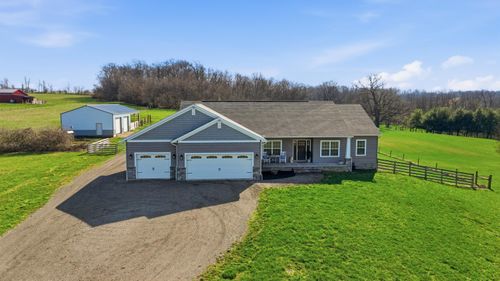 18686 Ringgold Southern Rd, Circleville, OH, 43113-9252 | Card Image