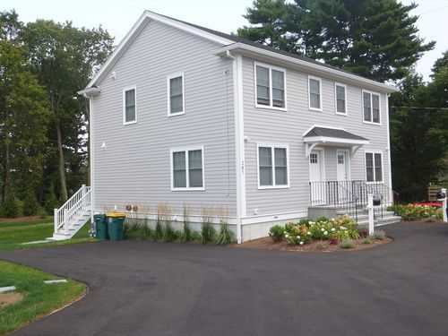 207-205 Bedford St, Abington, MA, 02351-1913 | Card Image