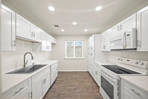 1831 Country Village Blvd, Humble, TX, 77338-5057 | Card Image