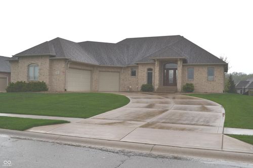 5361 Ashby Ct, Greenwood, IN, 46143-6268 | Card Image