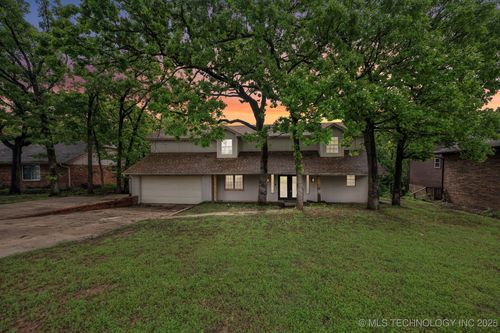 1109 Division St, Sapulpa, OK, 74066-5827 | Card Image