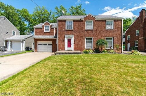 2331 Coronado Ave, Youngstown, OH, 44504-1310 | Card Image