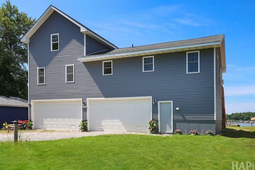 35806 N Marine Dr, Fox Lake, IL, 60020-1912 | Card Image