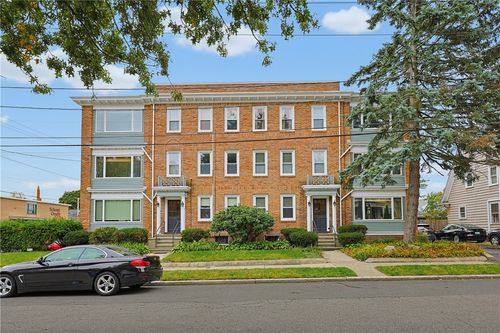 4-539 Lloyd Ave, Providence, RI, 02906-5403 | Card Image