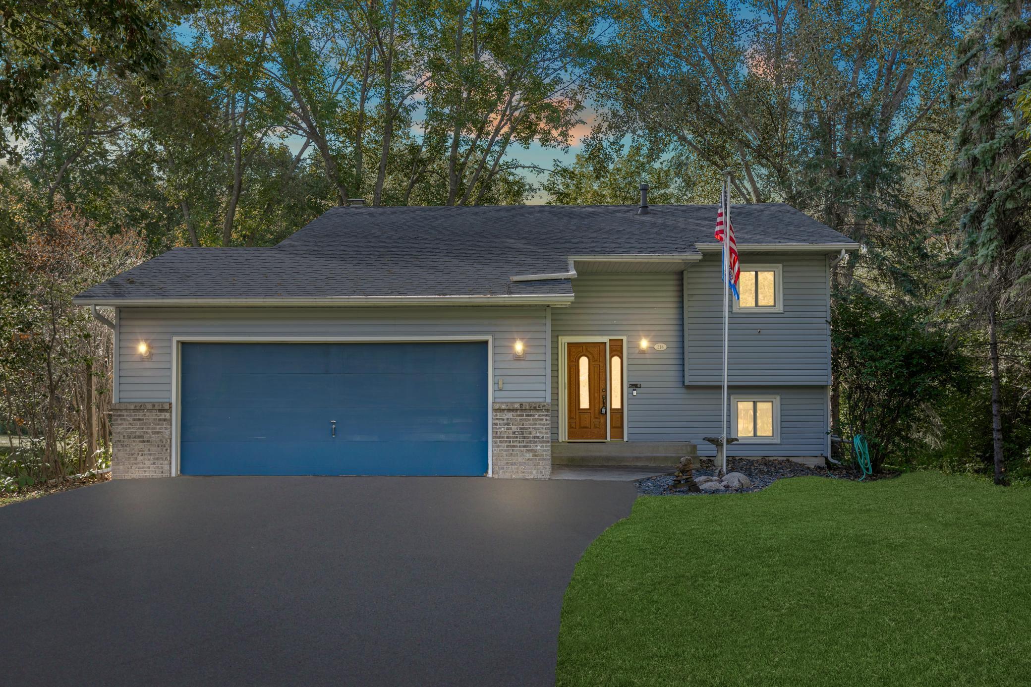 Douglas Dr, Buffalo, MN 55313