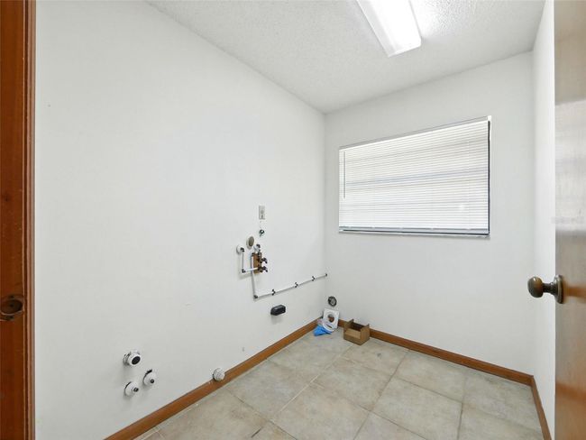 1053 Cavern Dr, House other with 4 bedrooms, 2 bathrooms and null parking in APOPKA FL | Image 21
