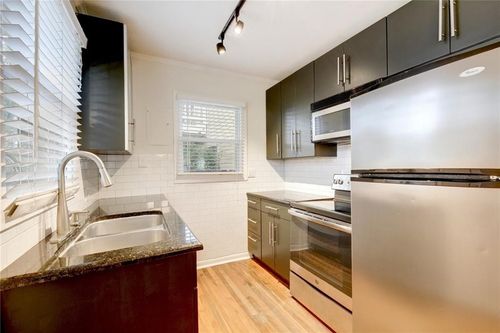 apt-13-1110 W 22nd St, Austin, TX, 78705-5339 | Card Image