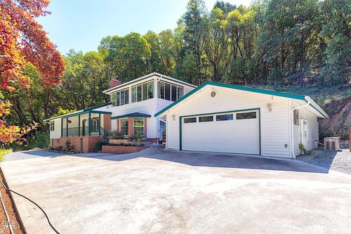 11150 Lower River Road, Grants Pass, OR, 97526 | Card Image