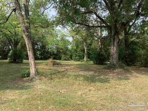 5006 W Fairfield Dr, Pensacola, FL, 32506-3402 | Card Image