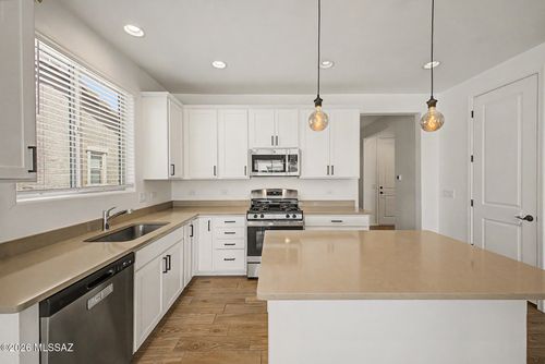 10847 W Sarabella Dr, Marana, AZ, 85653-0316 | Card Image