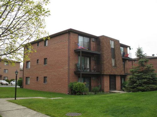 apt-5-709 65th St, Westmont, IL, 60559-2846 | Card Image