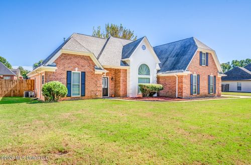 6382 Darren Dr, Olive Branch, MS, 38654-7101 | Card Image