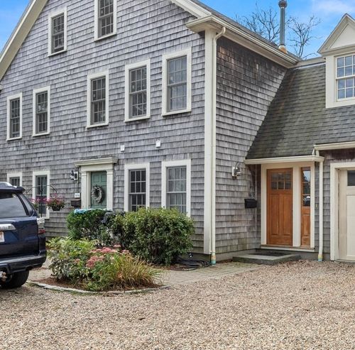 apt-2-16 County St, Ipswich, MA, 01938-2295 | Card Image