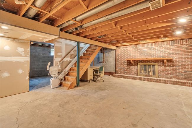 119 Chambers Dr, House other with 2 bedrooms, 2 bathrooms and 2 parking in Monaca PA | Image 17