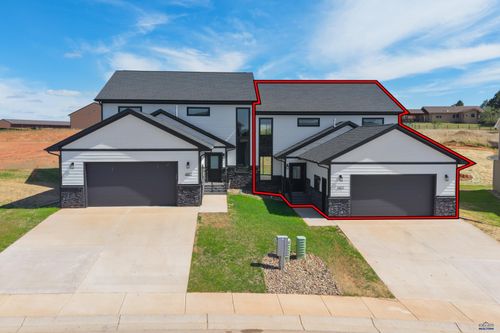 4611 Wickman Ct, Rapid City, SD, 57702-8580 | Card Image