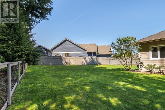 2996 Thurston Pl, House other with 3 bedrooms, 2 bathrooms and 4 parking in Campbell River BC | Image 32