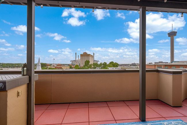 APT-310 - 215 Center St, Condo with 3 bedrooms, 3 bathrooms and null parking in San Antonio TX | Image 25