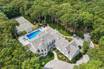 401 Route 114, House other with 6 bedrooms, 6 bathrooms and null parking in East Hampton NY | Image 1