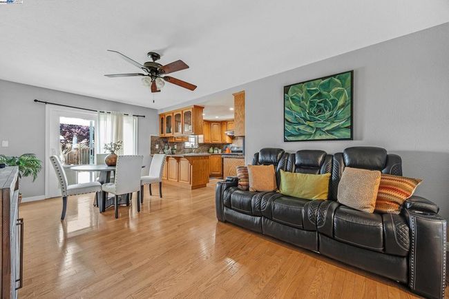 394 Encino Dr, House other with 3 bedrooms, 2 bathrooms and 2 parking in Livermore CA | Image 6