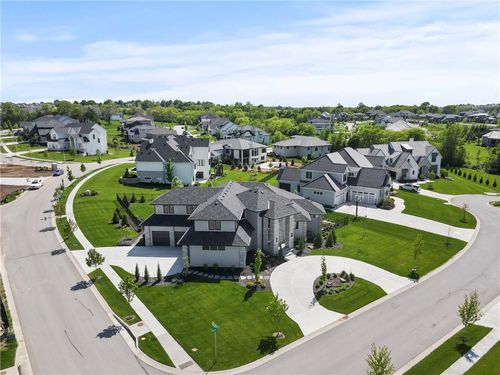 11201 W 169th St, Overland Park, KS, 66221 | Card Image