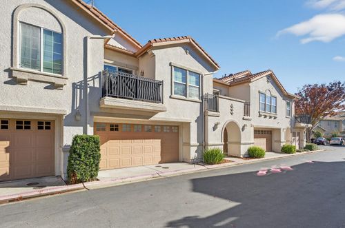 unit-115-3301 N Park Dr, Sacramento, CA, 95835-1874 | Card Image