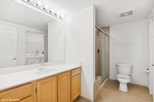 apt-606-1 N Beacon Pl, La Grange, IL, 60525-2070 | Card Image