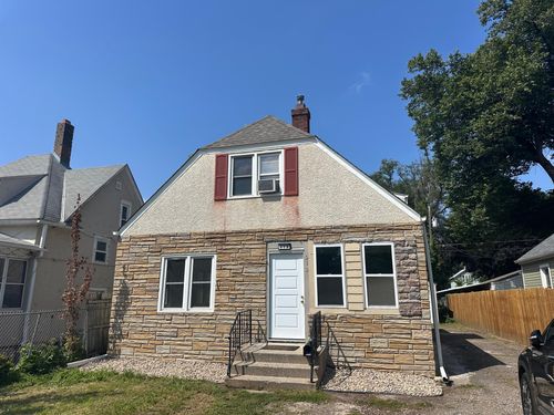 919 3rd St E, Saint Paul, MN, 55106-5201 | Card Image