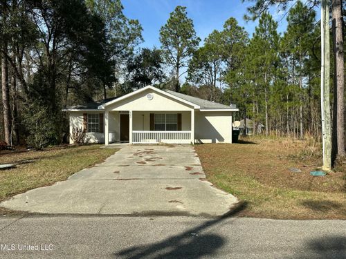 6040 W Forrest Street, Bay Saint Louis, MS, 39520 | Card Image