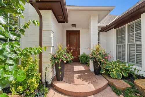 3332 Stone Brook Ct, Oklahoma City, OK, 73120-0811 | Card Image