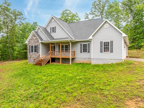 2092 Pleasant Grove Rd, Blairsville, GA, 30512-4024 | Card Image