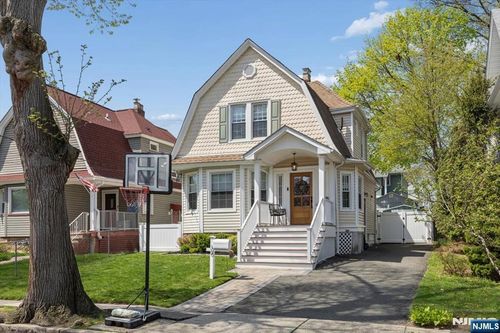 36 Hasbrouck Pl, Rutherford, NJ, 07070-1104 | Card Image