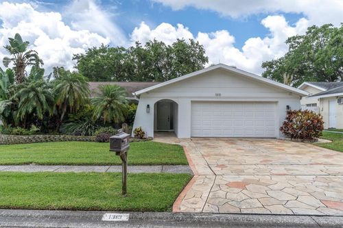 1313 Markley Dr, Largo, FL, 33770-1672 | Card Image