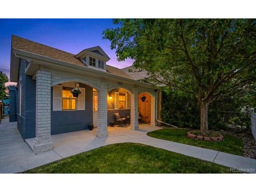 3027 Lawrence St, Denver, CO, 80205-2317 | Card Image