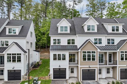 unit-25-60 White Oaks Rd, Laconia, NH, 03246-2165 | Card Image