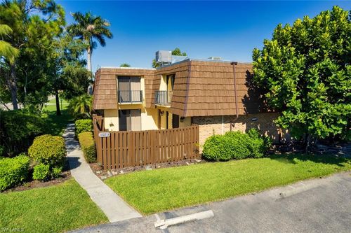 apt-4-1607 Park Meadows Dr, FORT MYERS, FL, 33907-4602 | Card Image