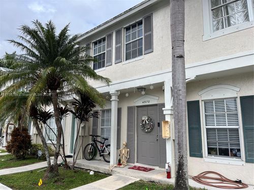 0-4970 Sw 31st Ter, Fort Lauderdale, FL, 33312-6973 | Card Image