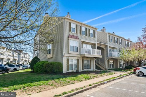 unit-202-9247 Cardinal Forest Ln, LORTON, VA, 22079-4641 | Card Image